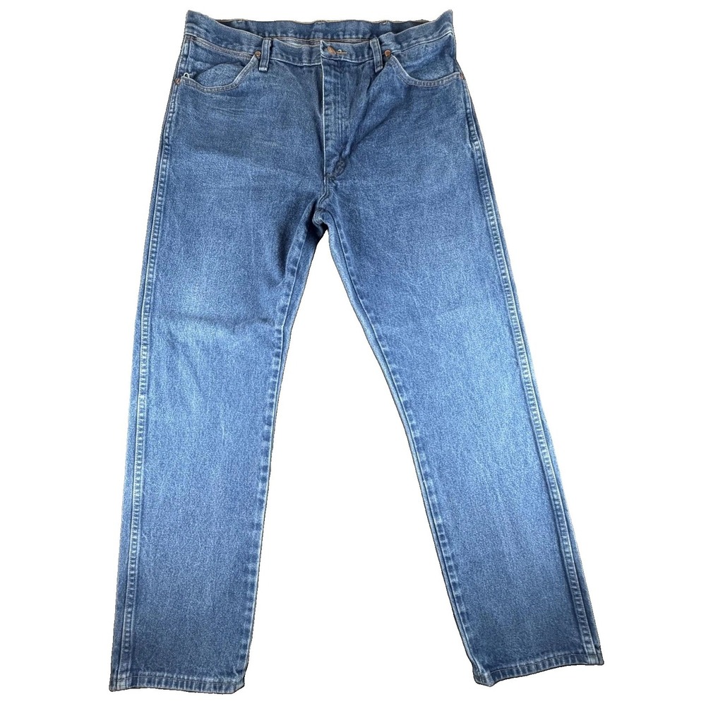 Wrangler Jeans Mens 36x34 Medium Wash Blue Regular Straight Denim Pockets A203